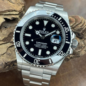 Rolex Oyster Perpetual Date Submariner Full Set 2023 Ref. 126610LN